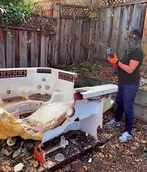Best Estate Cleanout  in Indianola, MS